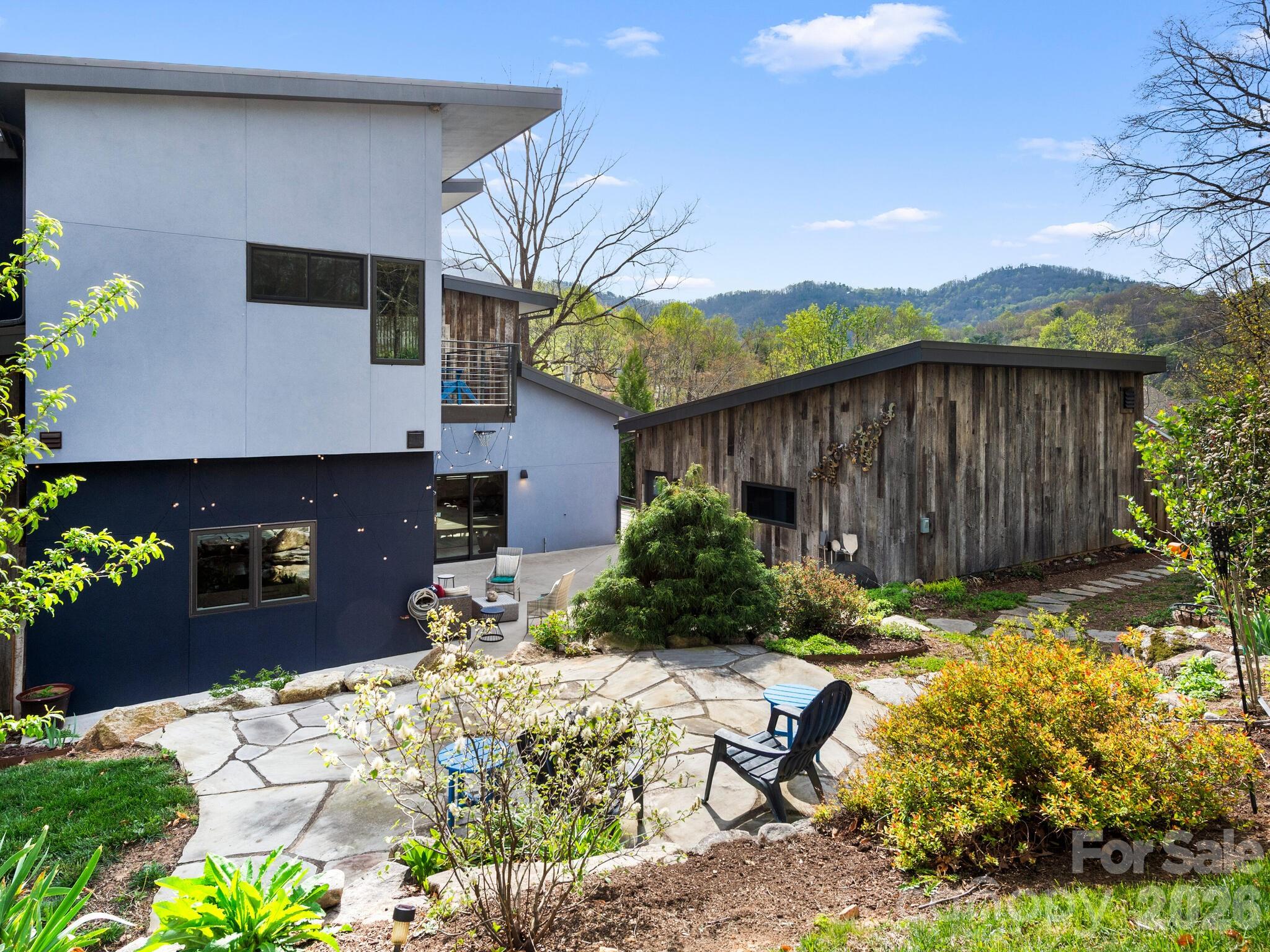 46 Pinecroft Road Asheville, NC 28804 - Photo 45 of 48