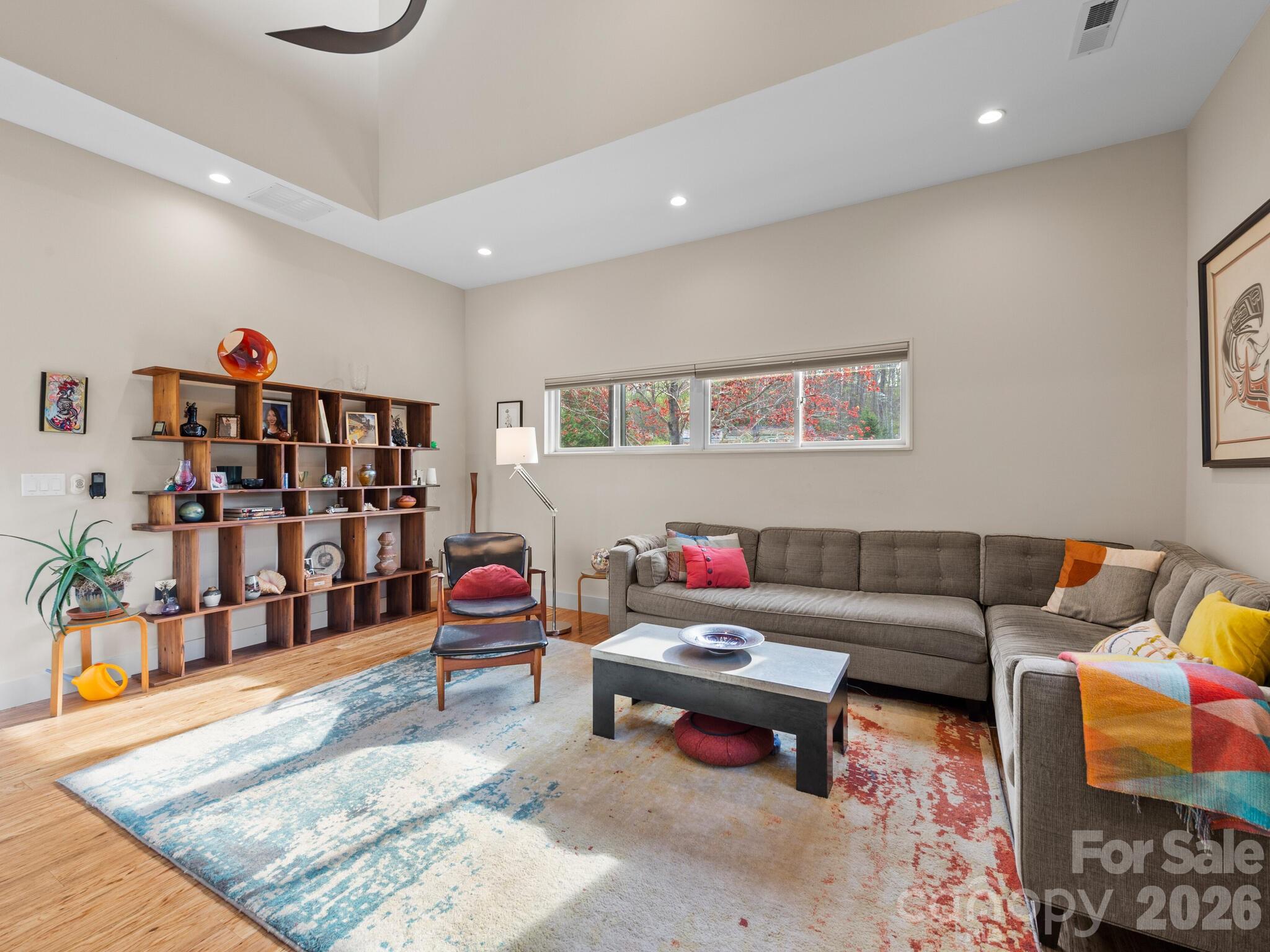 46 Pinecroft Road Asheville, NC 28804 - Photo 10 of 48