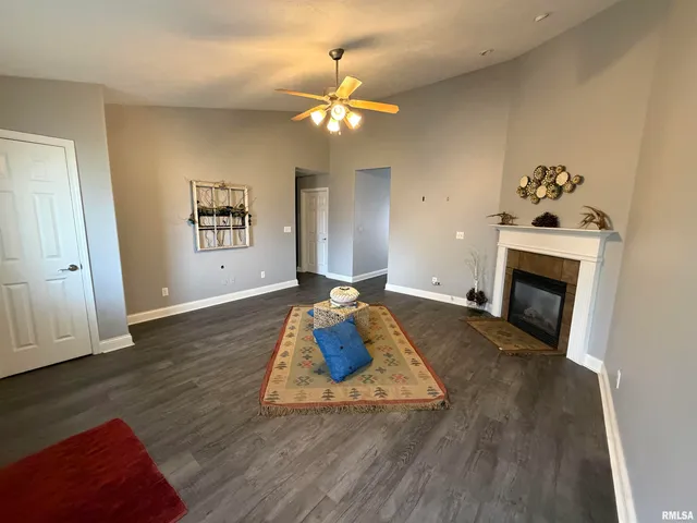 $239,900 | 2311 Asheville Drive, Springfield, IL 62711