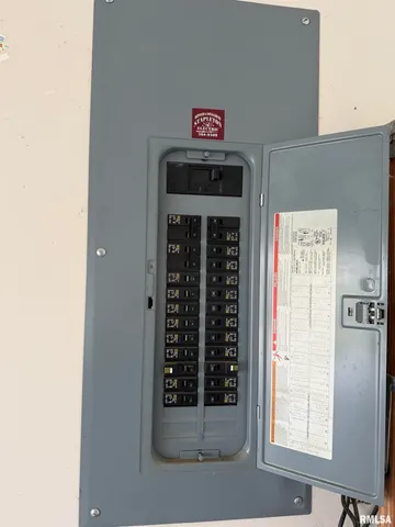 $239,900 | 2311 Asheville Drive, Springfield, IL 62711