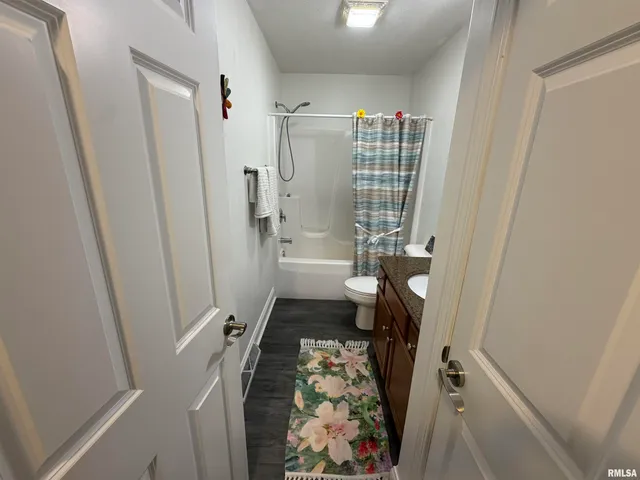 $239,900 | 2311 Asheville Drive, Springfield, IL 62711