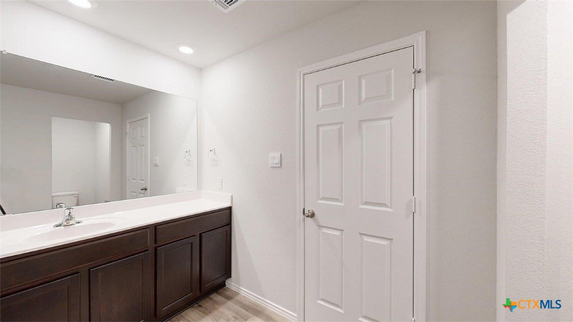557 Hector Loop Georgetown, TX 78626 - Photo 27 of 41