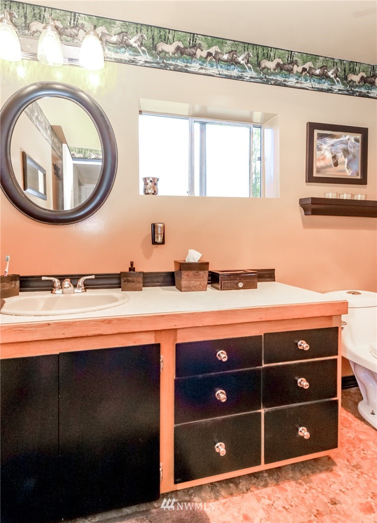 17241 Southeast Petrovitsky Road Renton, WA 98058 - Photo 14 of 40 Gallery Image 14