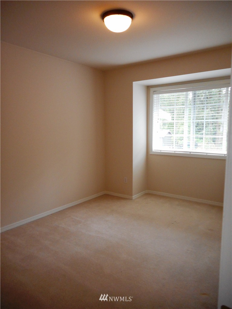 515 South Davies Road Lake Stevens, WA 98258 - Photo 15 of 19 Gallery Image 15
