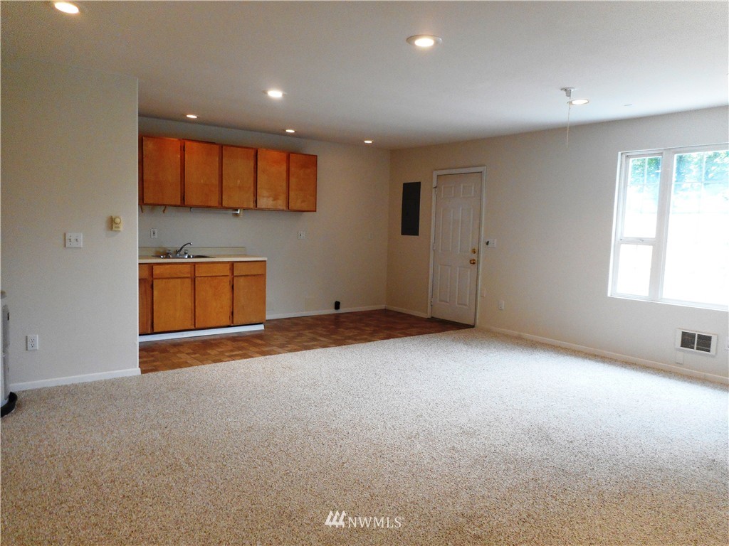 515 South Davies Road Lake Stevens, WA 98258 - Photo 18 of 19 Gallery Image 18