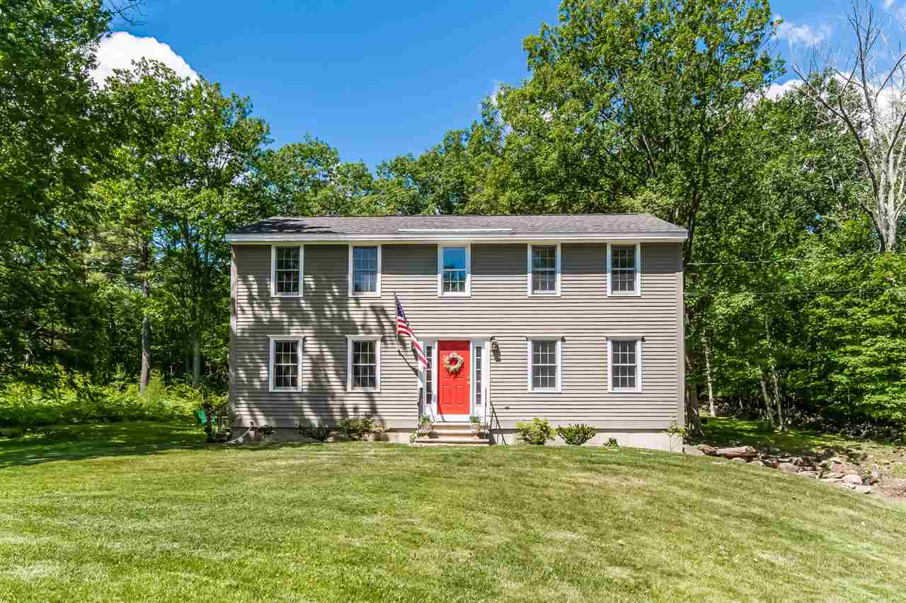 53 Greenfield Road New Boston, NH 03070 - Photo 1 of 39
