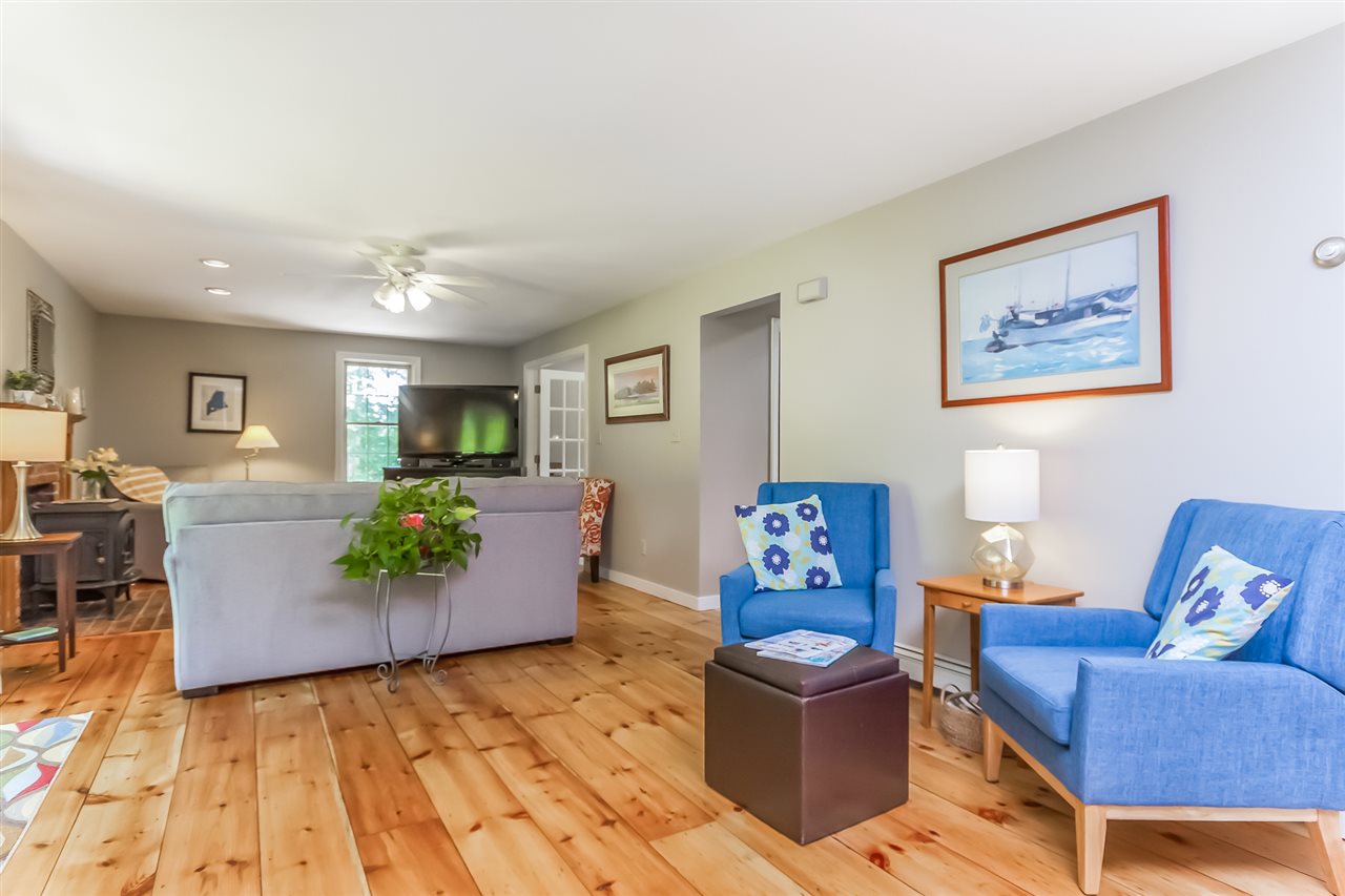 53 Greenfield Road New Boston, NH 03070 - Photo 12 of 39