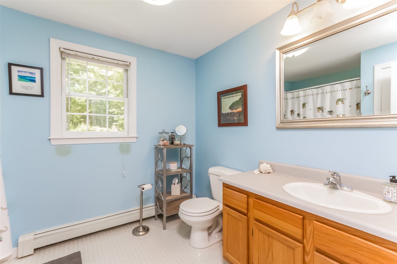 53 Greenfield Road New Boston, NH 03070 - Photo 30 of 39