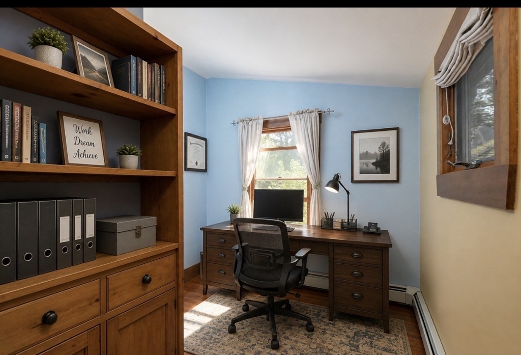 28 Holt Road Holden, MA 01520 - Photo 8 of 42 Gallery Image 8