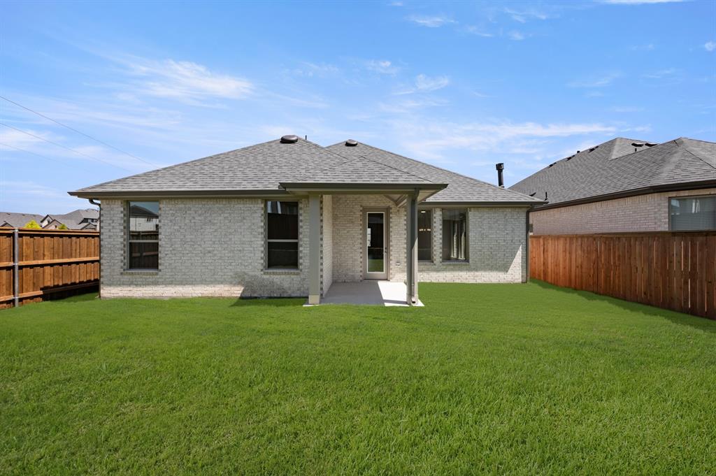 1409 Ripple Glass Road Midlothian, TX 76065 - Photo 28 of 28 1409 Ripple Glass- Back-3