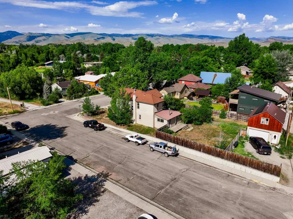 $540,000 | 108 Canyon Street, Lander, WY 82520