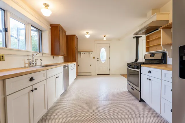 $540,000 | 108 Canyon Street, Lander, WY 82520