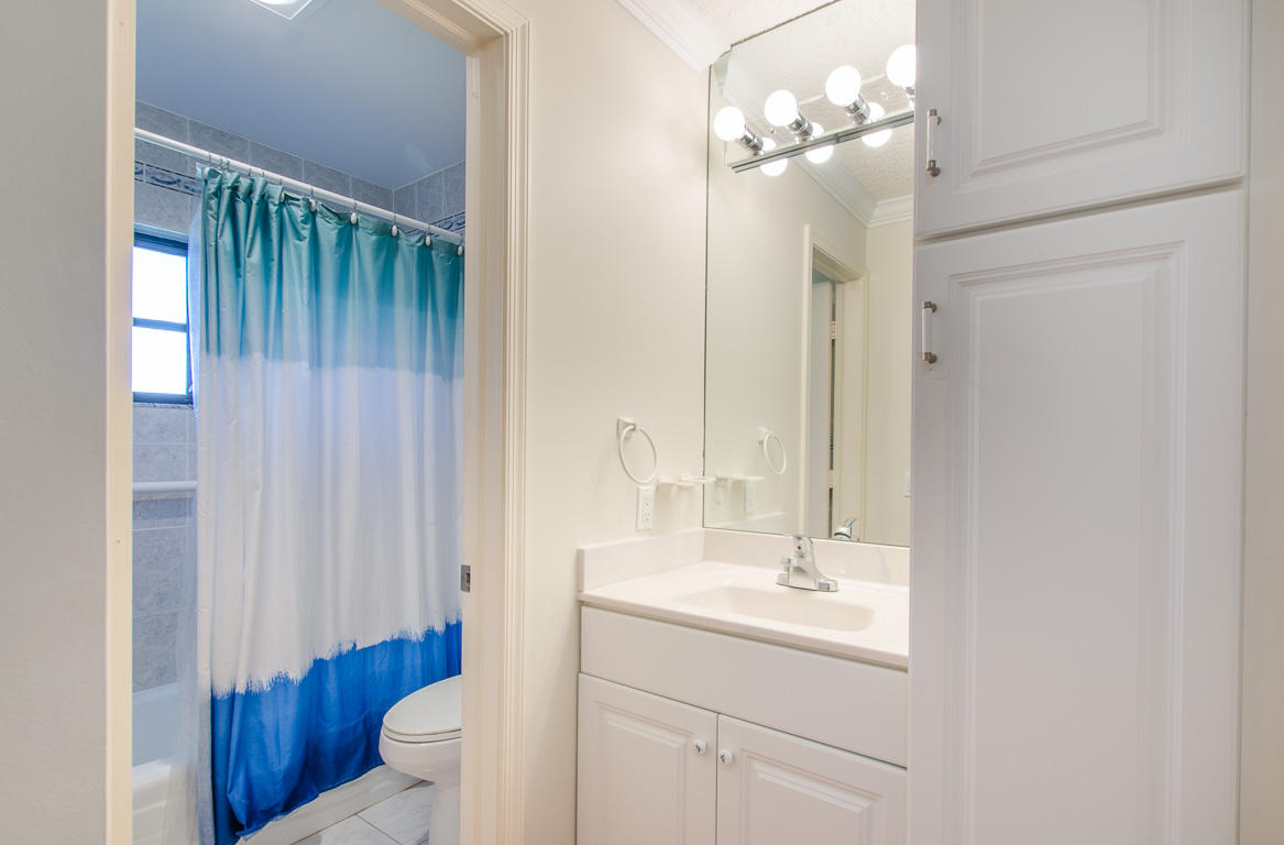 4855 Equestrian Road, Unit A Boynton Beach, FL 33436 - Photo 31 of 52 4855 Equestrian Rd Interior-5
