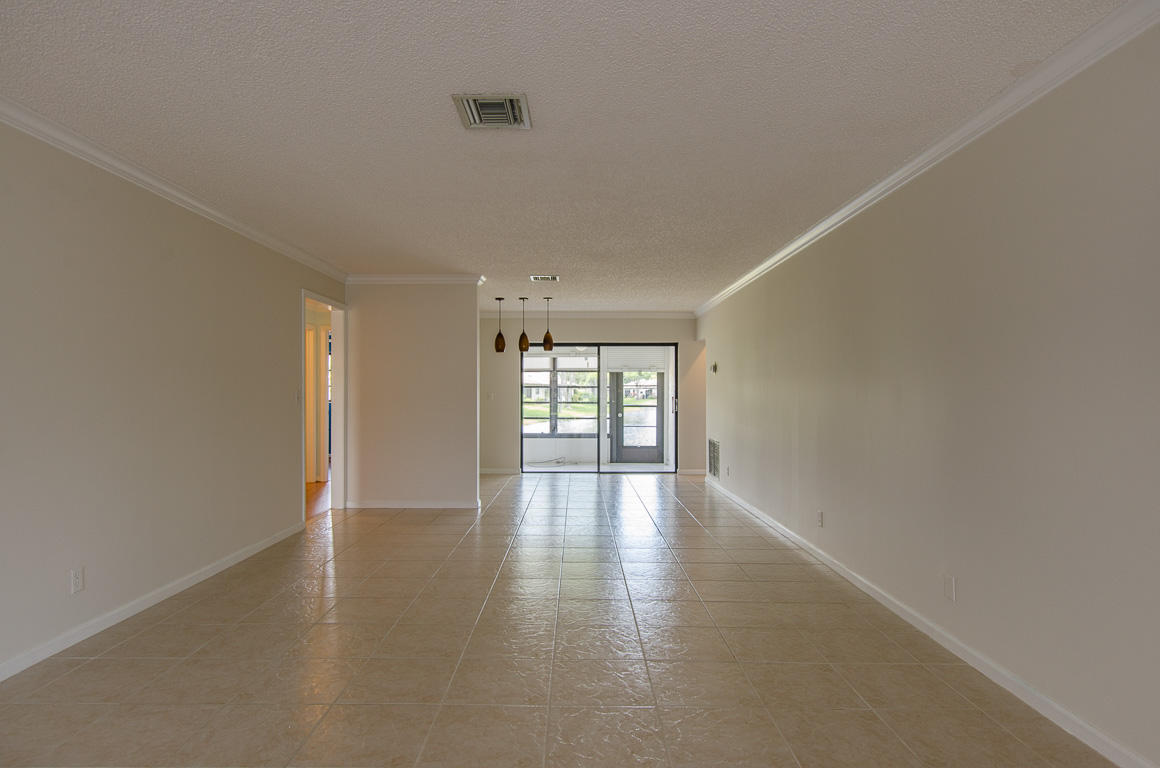 4855 Equestrian Road, Unit A Boynton Beach, FL 33436 - Photo 8 of 52 4855 Equestrian Road-41