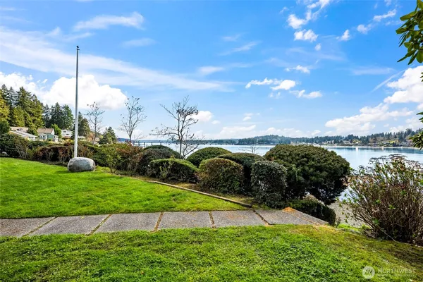 $3,490,000 | 8806 Warren Drive Northwest, Gig Harbor, WA 98335