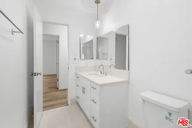 $4,950 | 1114 12th Street, Unit 103, Santa Monica, CA 90403