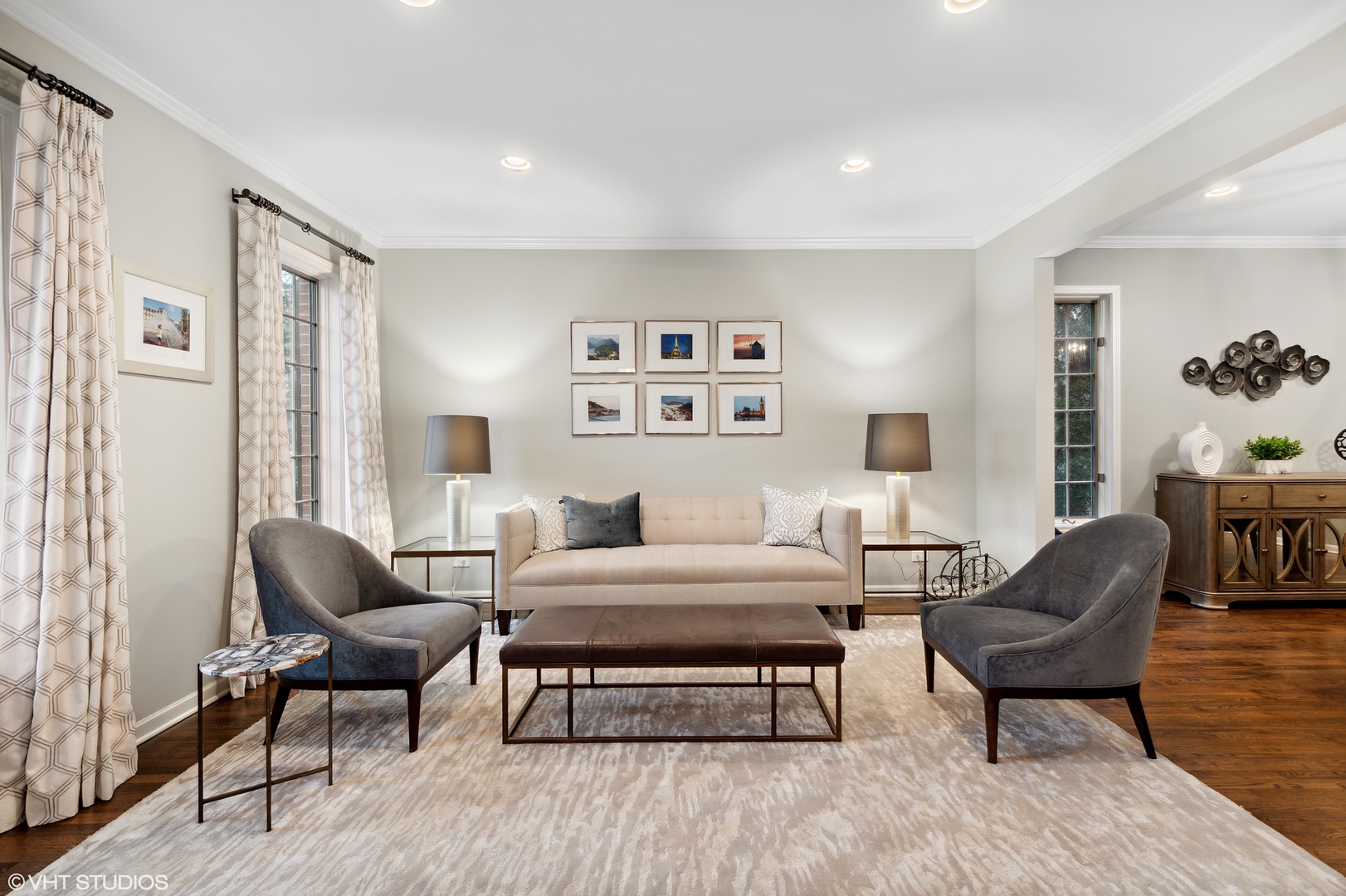 1041 Pontiac Road Wilmette, IL 60091 - Photo 2 of 33 a living room with furniture and a painting on the wall