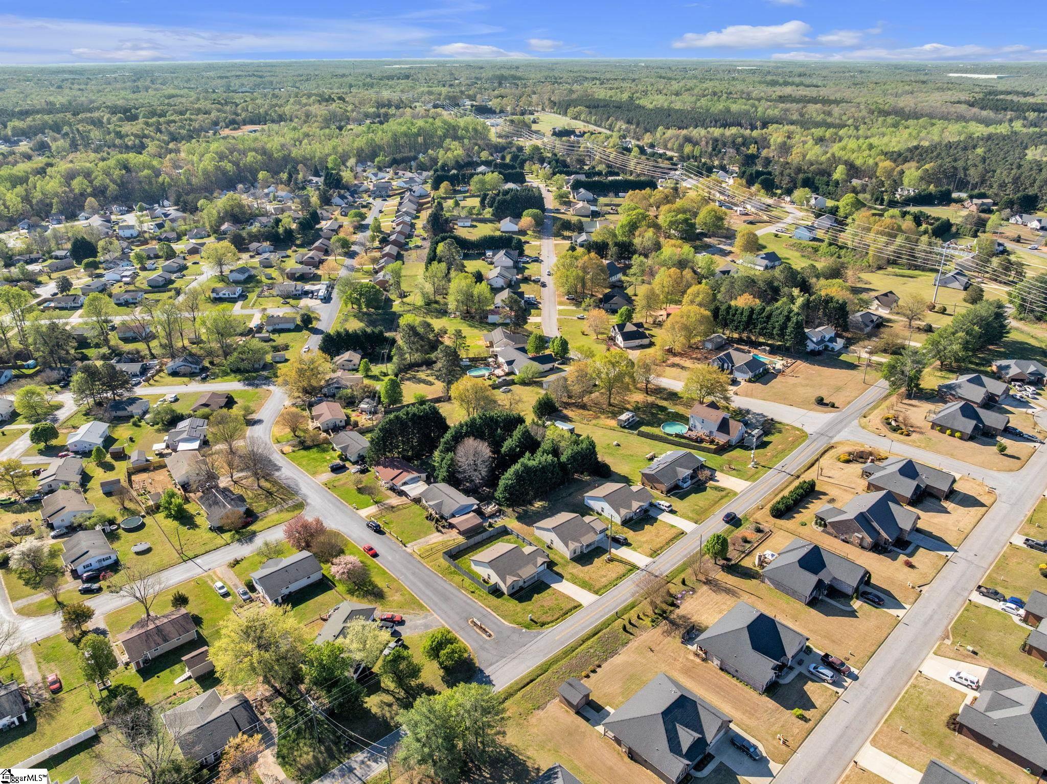 1103 Southfield Street Inman, SC 29349 - Photo 27 of 31