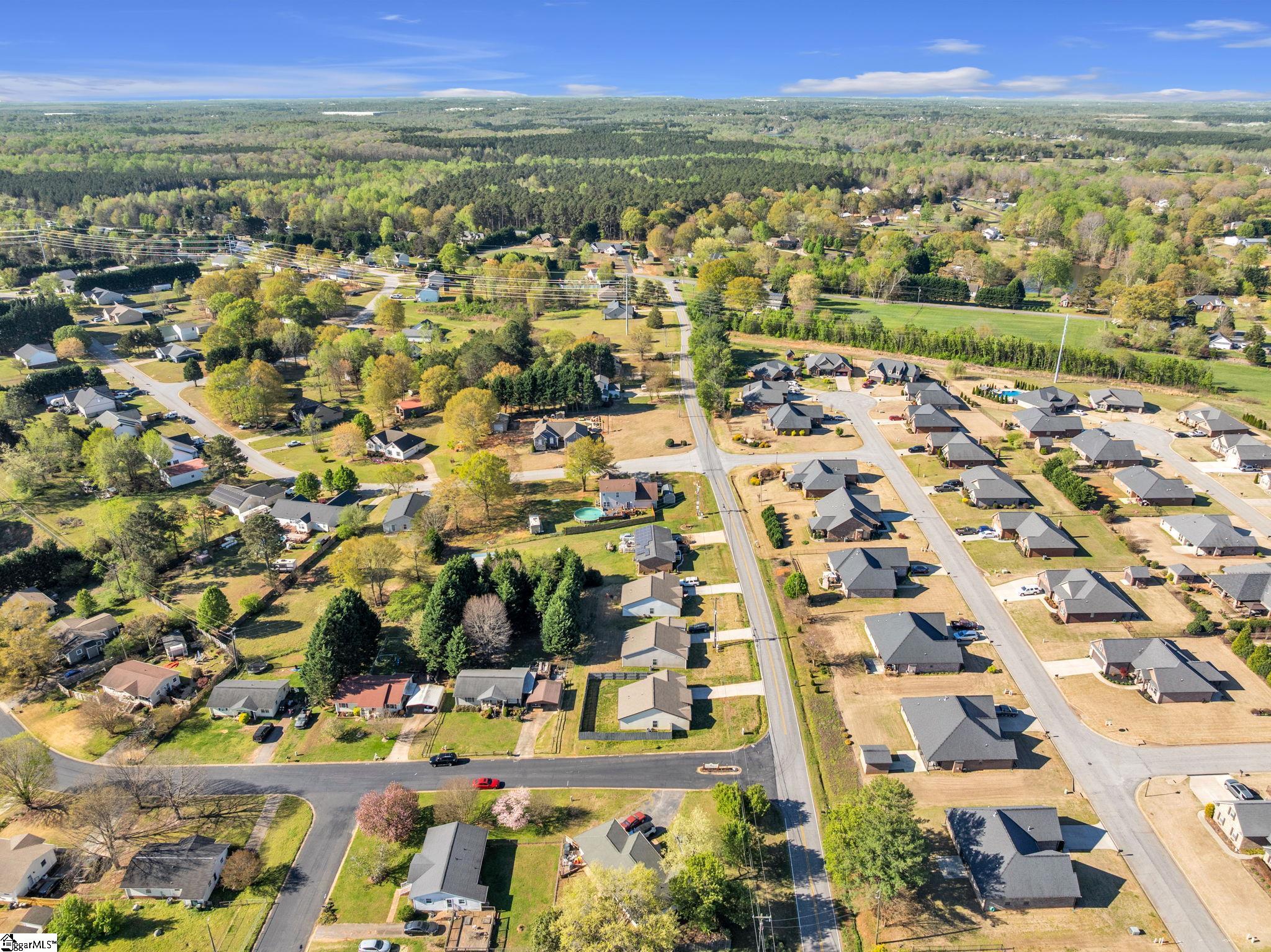 1103 Southfield Street Inman, SC 29349 - Photo 29 of 31