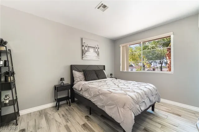 $3,500 | 724 North Fogg Street, Las Vegas, NV 89110