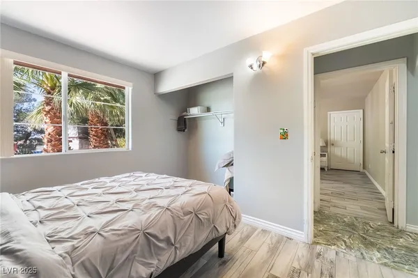 $3,500 | 724 North Fogg Street, Las Vegas, NV 89110