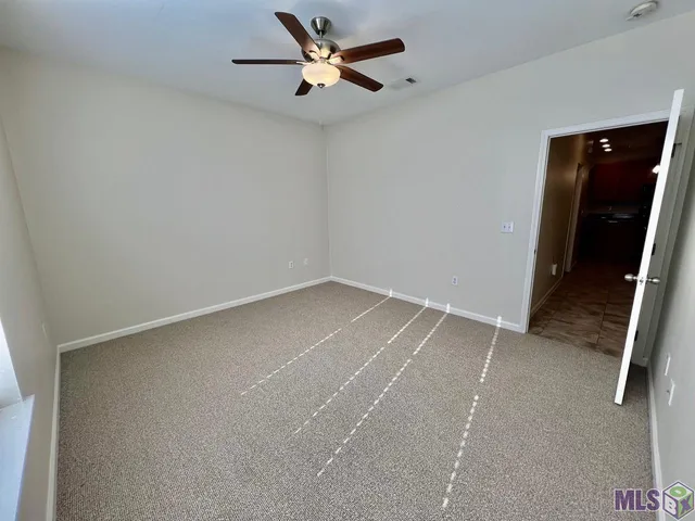 $1,750 | 17605 Jefferson Highway, Unit D2, Baton Rouge, LA 70817