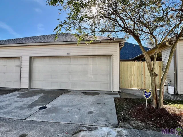 $1,750 | 17605 Jefferson Highway, Unit D2, Baton Rouge, LA 70817