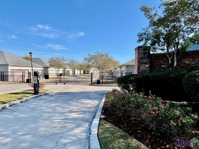 $1,750 | 17605 Jefferson Highway, Unit D2, Baton Rouge, LA 70817
