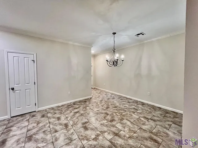 $1,750 | 17605 Jefferson Highway, Unit D2, Baton Rouge, LA 70817
