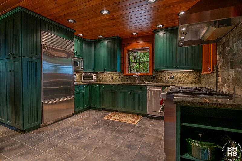 533 Hawk Ridge Road Tupper Lake, NY 12986 - Photo 20 of 101