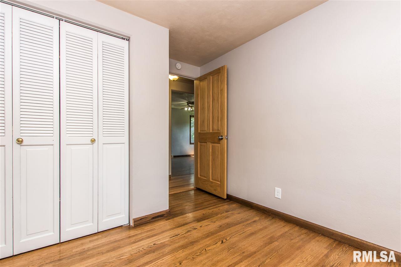 1323 South Maxwell Road Peoria, IL 61607 - Photo 14 of 31 Gallery Image 14
