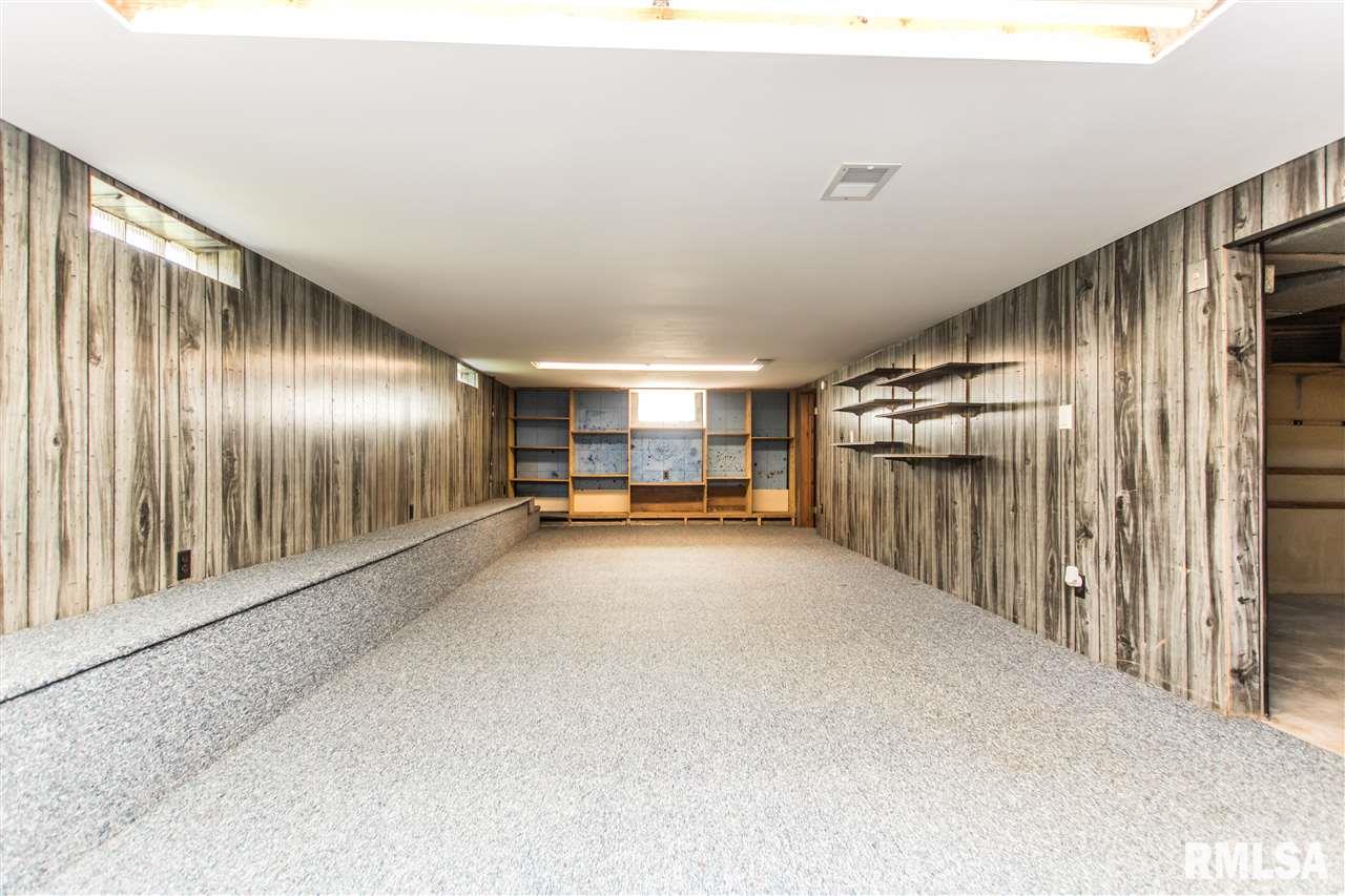 1323 South Maxwell Road Peoria, IL 61607 - Photo 21 of 31 Gallery Image 21