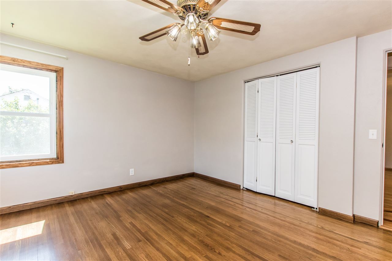 1323 South Maxwell Road Peoria, IL 61607 - Photo 9 of 31 Gallery Image 9