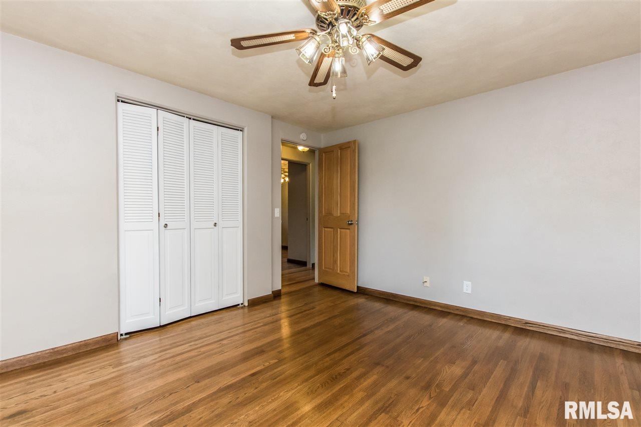 1323 South Maxwell Road Peoria, IL 61607 - Photo 10 of 31 Gallery Image 10