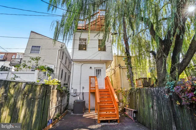 $669,000 | 238 South Collington Avenue, Baltimore, MD 21231