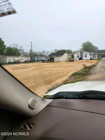 $125,000 | 27 Moore Street, Elizabethtown, NC 28337