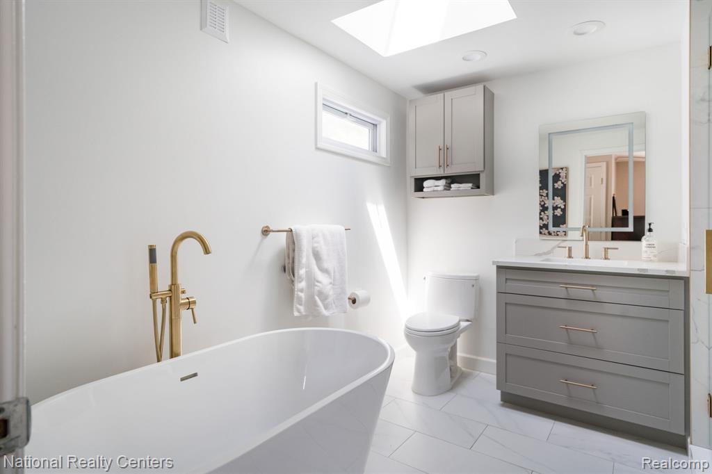 31467 Old Cannon Road Beverly Hills, MI 48025 - Photo 22 of 35