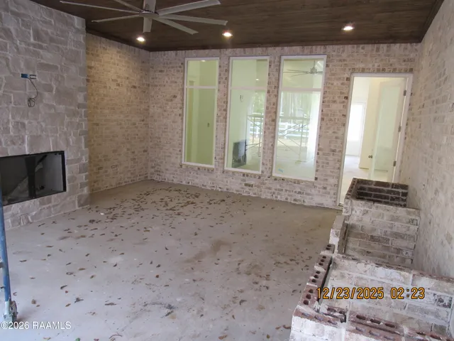 $575,000 | 1007 Beaujolais Parkway, Lafayette, LA 70503