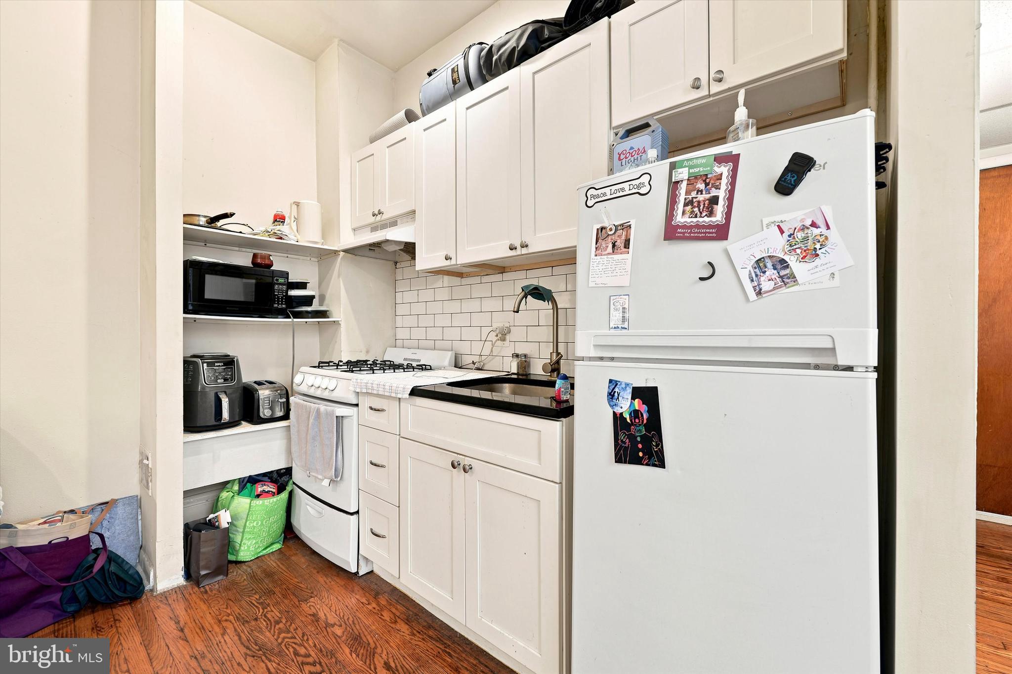 1807 Spruce Street, Unit 2R Philadelphia, PA 19103 - Photo 9 of 15