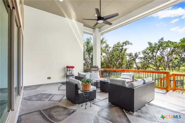 $1,099,999 | 1972 Tempranillo, New Braunfels, TX 78132