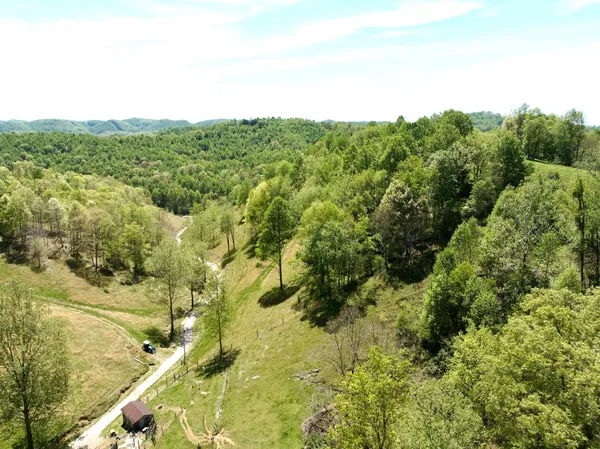 $499,900 | 453 Long Hollow Road, Cleveland, VA 24225