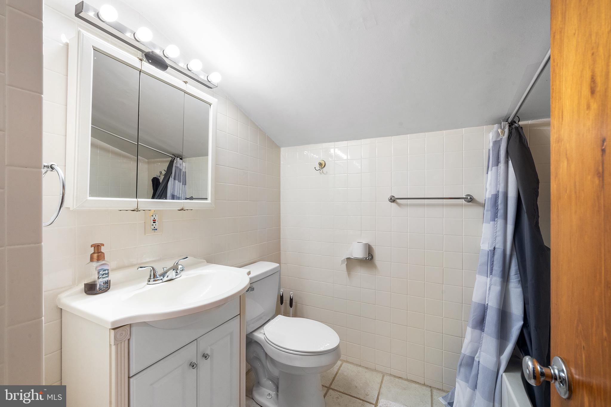 228 New Road Horsham, PA 19044 - Photo 26 of 30 Gallery Image 26
