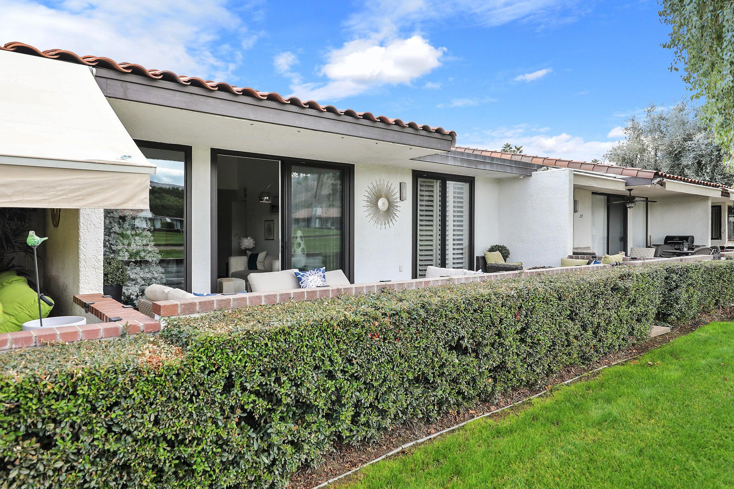 27 Calle Encinitas Rancho Mirage, CA 92270 - Photo 32 of 52 20231201182751922690000000-o
