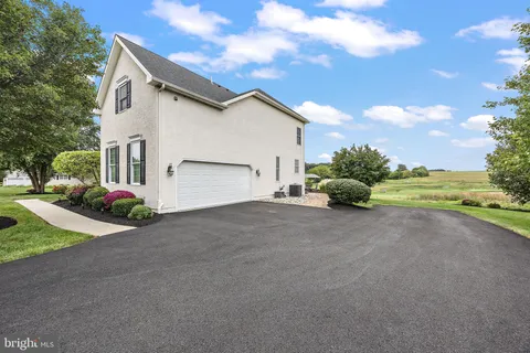 $735,000 | 345 Austin Drive, Oxford, PA 19363