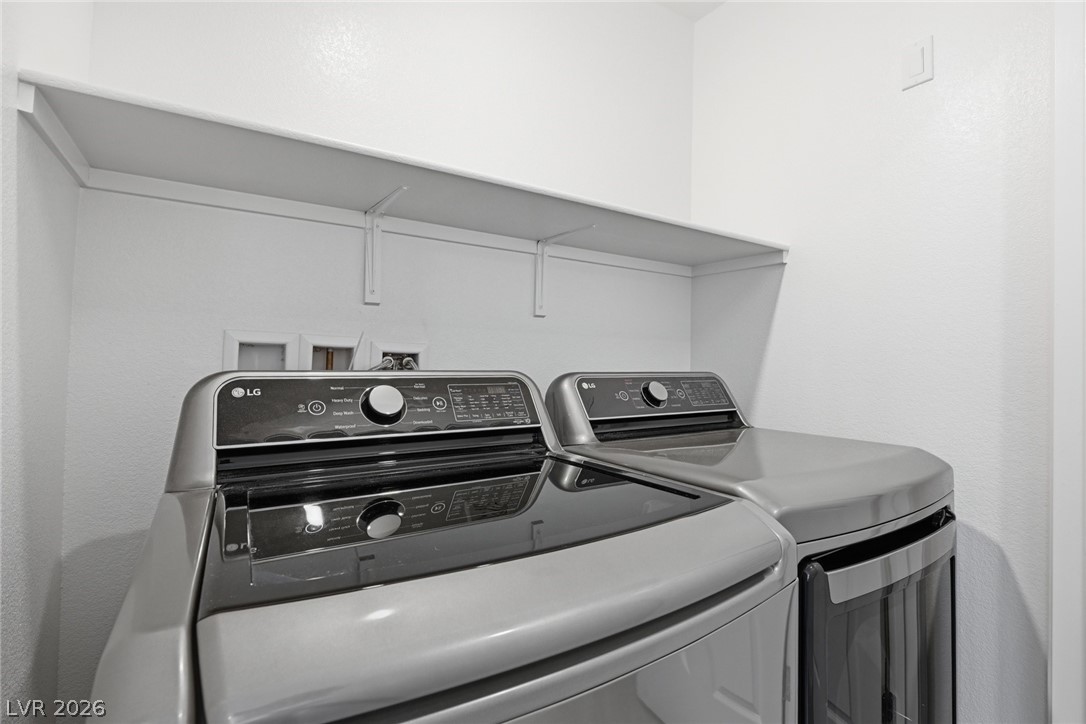 678 Anemone Lane Henderson, NV 89015 - Photo 7 of 44