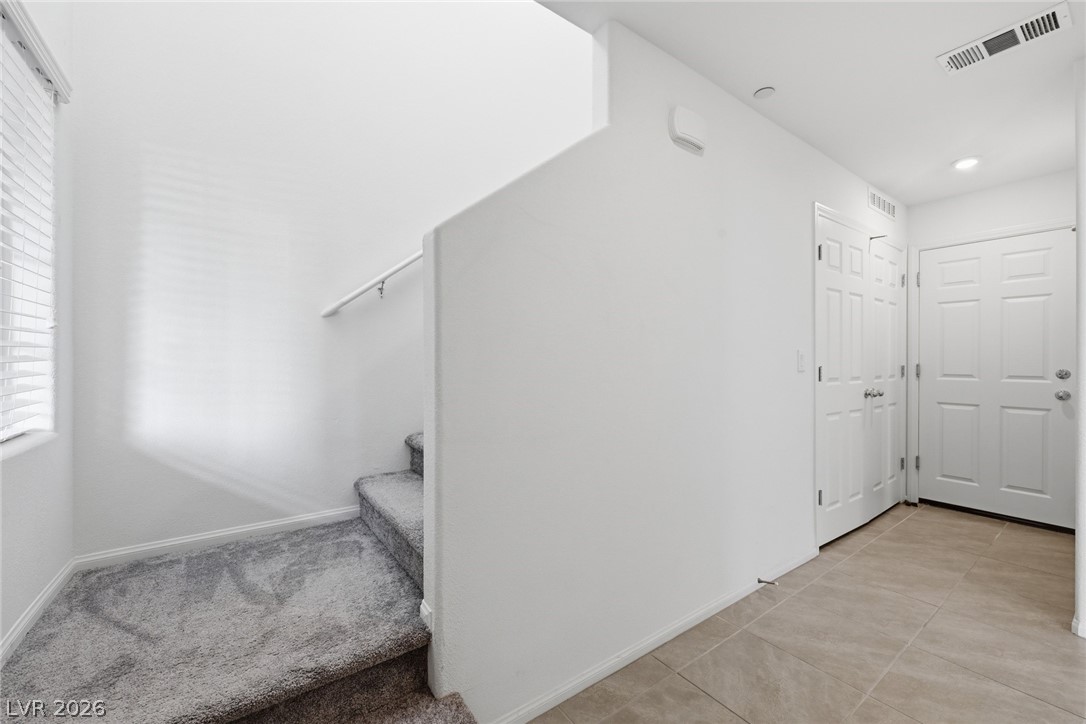 678 Anemone Lane Henderson, NV 89015 - Photo 8 of 44