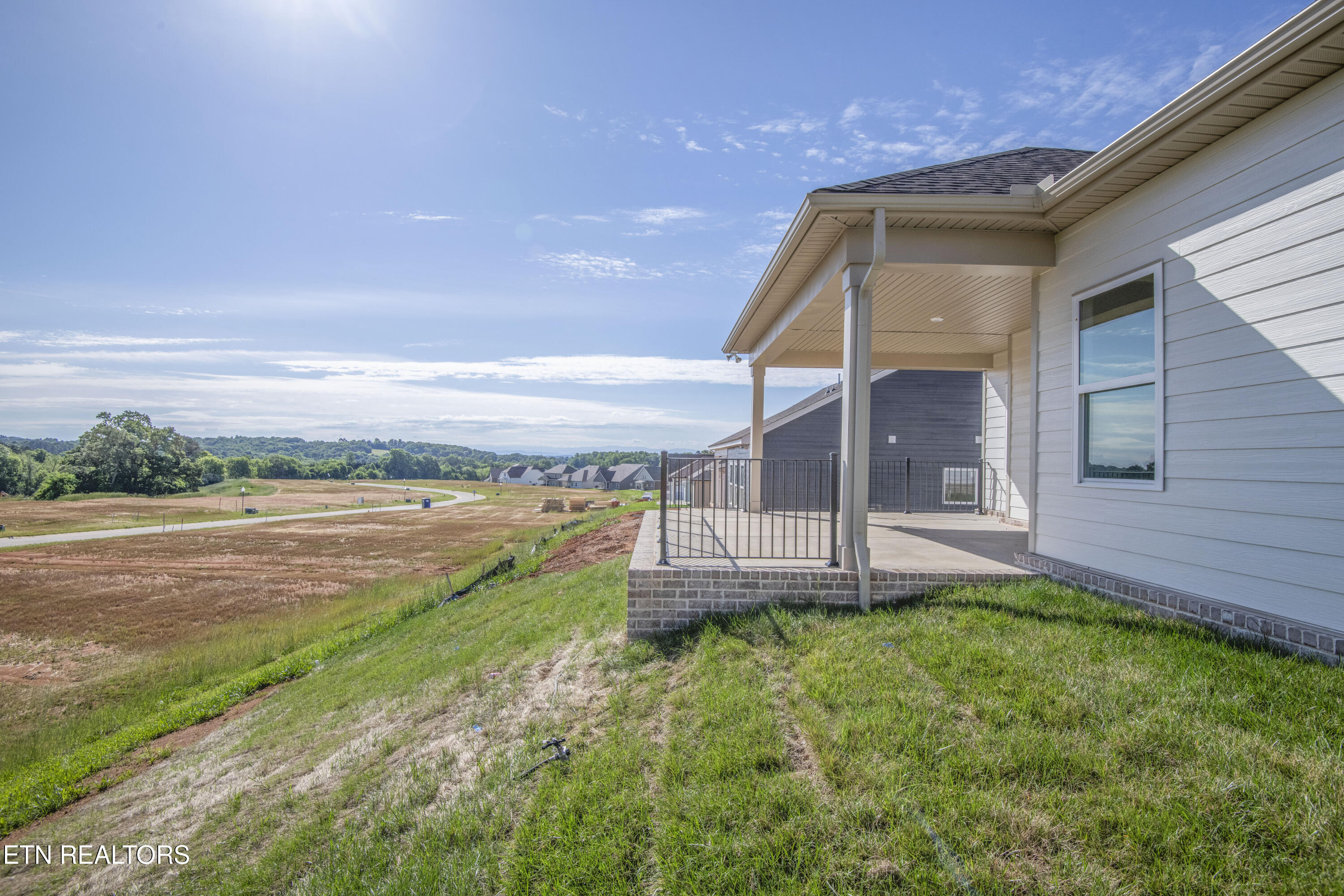 510 Ivey Farms Road Farragut, TN 37934 - Photo 39 of 45 iv84highres_14
