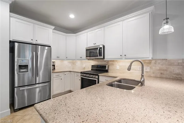 $549,900 | 20150 Torch Key Way, Estero, FL 33928