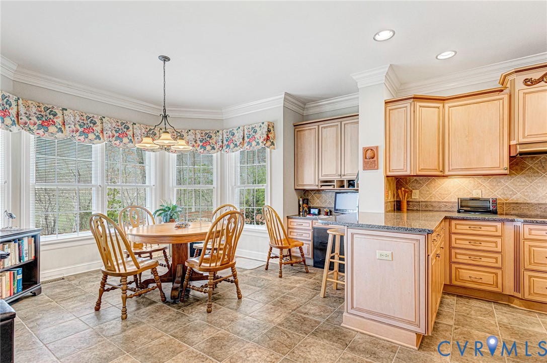 14461 Riverside Drive Ashland, VA 23005 - Photo 21 of 63 Breakfast Nook with built-in desk area