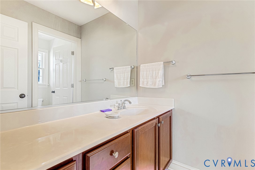 14461 Riverside Drive Ashland, VA 23005 - Photo 36 of 63 Attached bath to 2nd floor Primary Suite